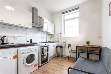 Boutique hotel holiday rentals in London Borough of Hackney.